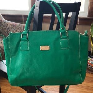 Nine West green purse